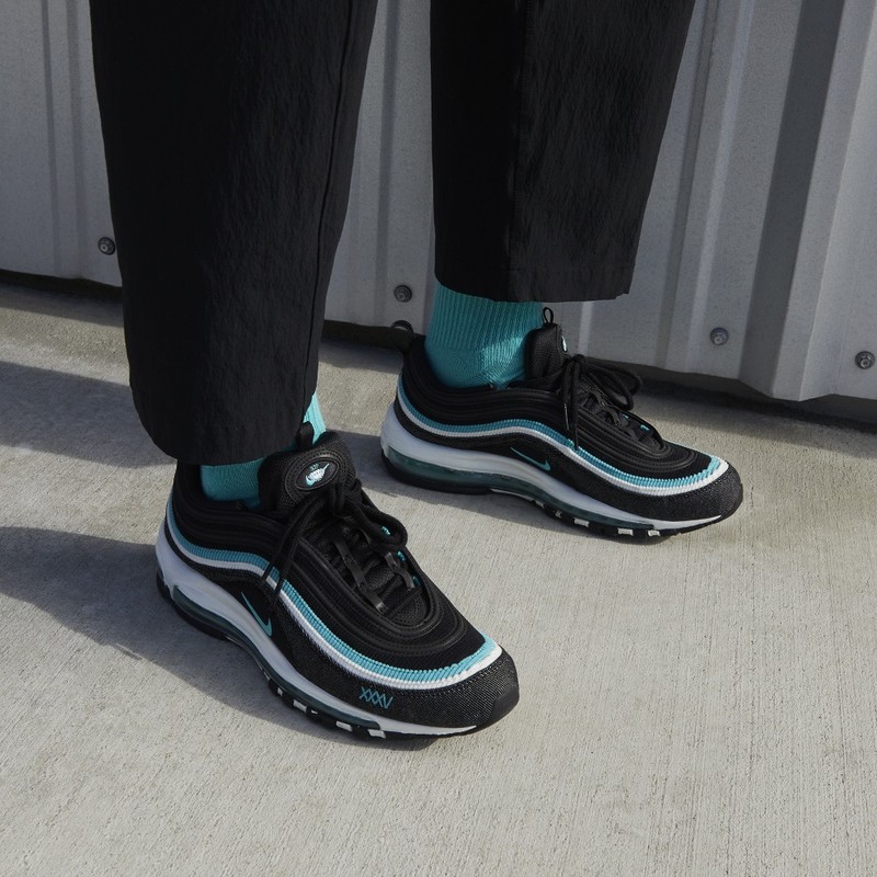 nike 97 negro